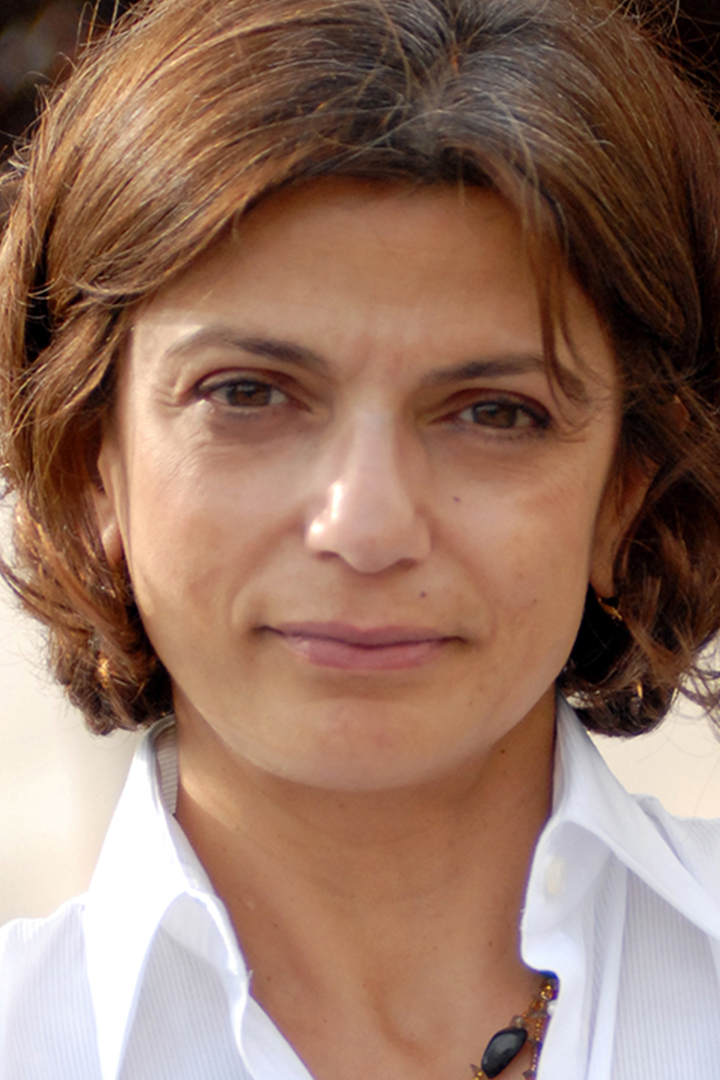 Headshot of Dina Khoury