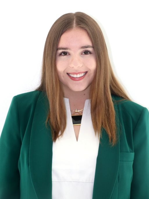 Hannah Ritter headshot