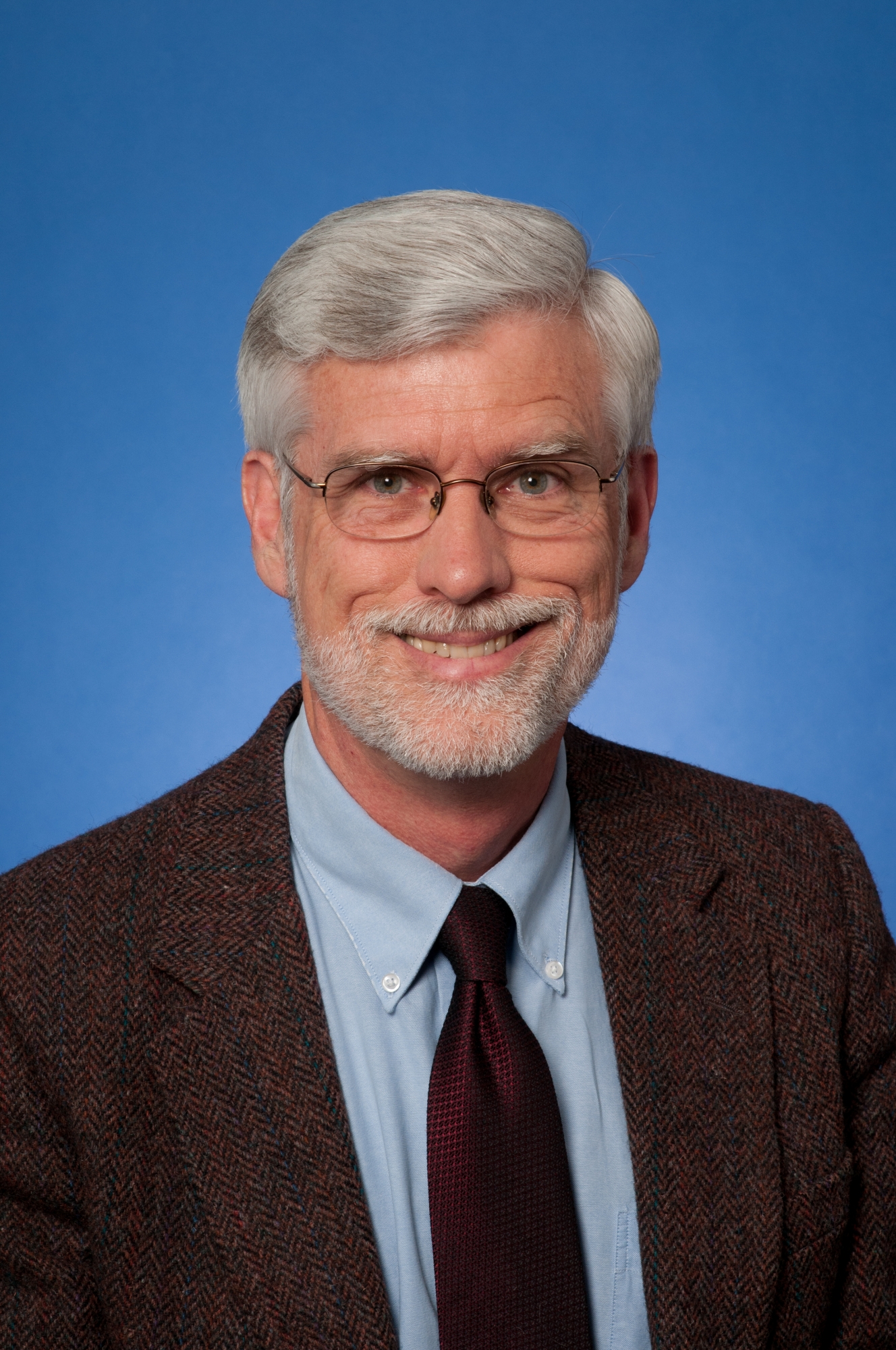 Headshot of Hugh Agnew