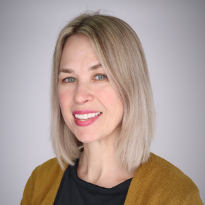 Sarah Squire headshot