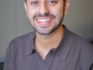 Karim Farishta headshot