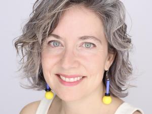 Shana Marshall headshot