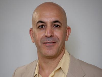 Headshot of Ali Akkache