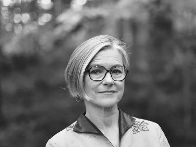 Sharon Squassoni headshot