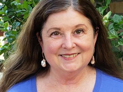 ESIA Alumna Lindsay Gardner