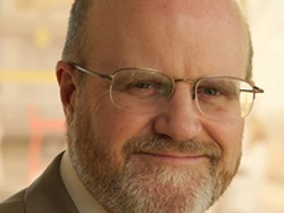Headshot of Murray Snyder