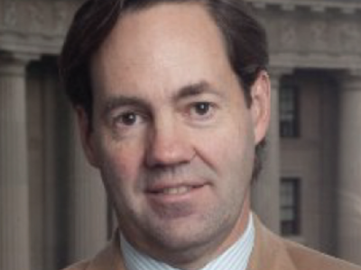 Headshot of Russell Porter