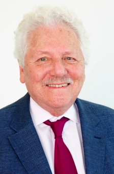 Headshot of Danny Leipziger