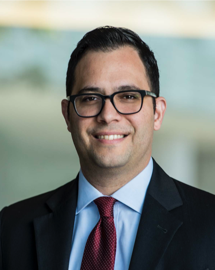 Derek Justin Grossman headshot