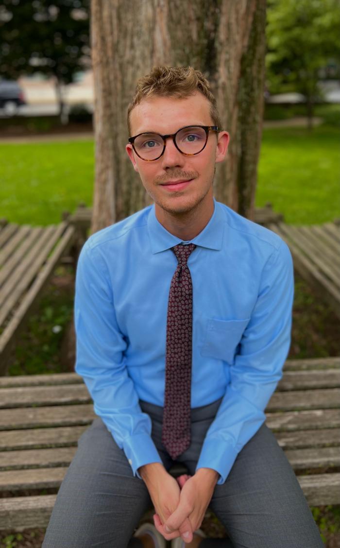 Aaron Irion headshot