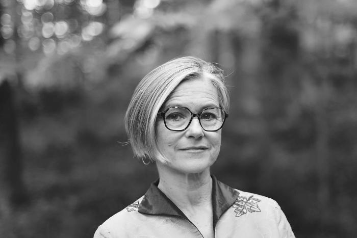 Sharon Squassoni headshot