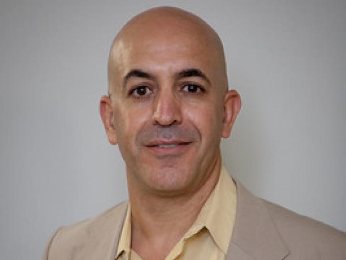 Headshot of Ali Akkache