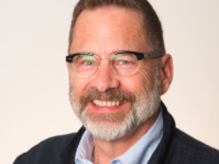 Headshot of Steven Livingston