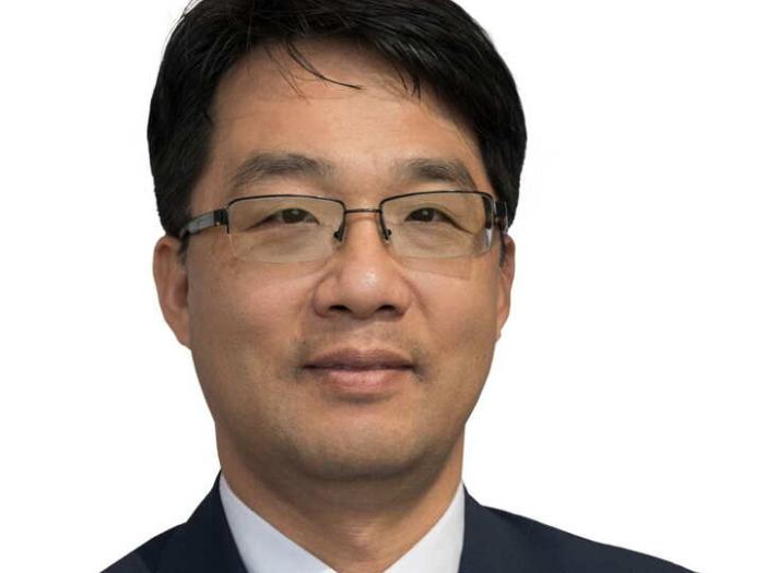 Yonho Kim Headshot