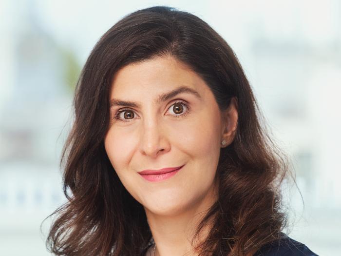 Alumna Lubna Qunash