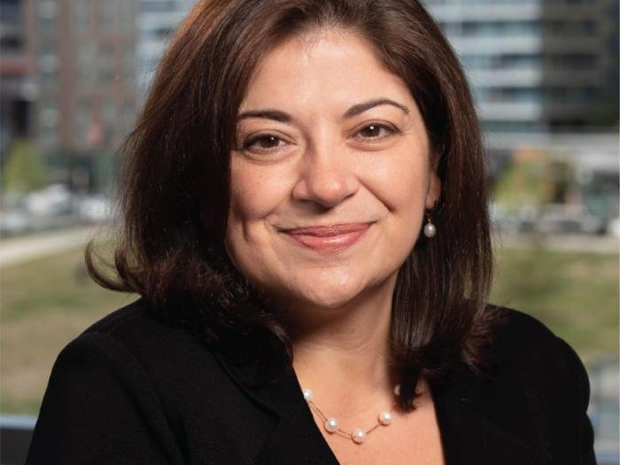 Alumna Maria Proestou