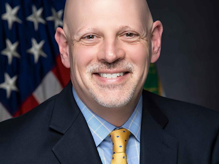 Benn Tannenbaum headshot
