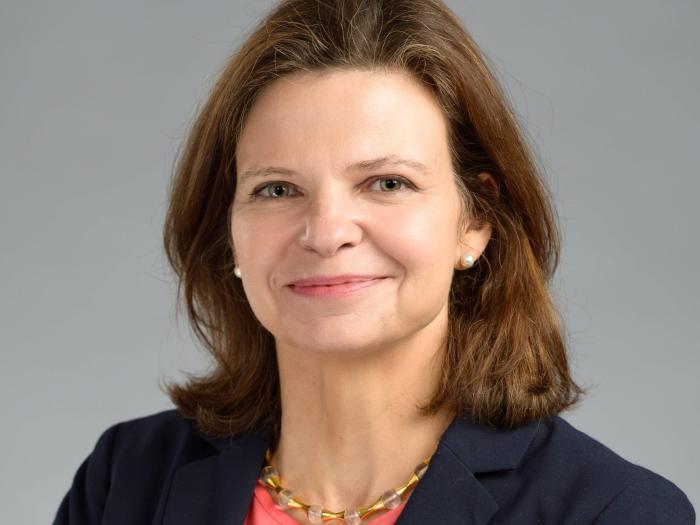 Headshot of Jennifer Cooke