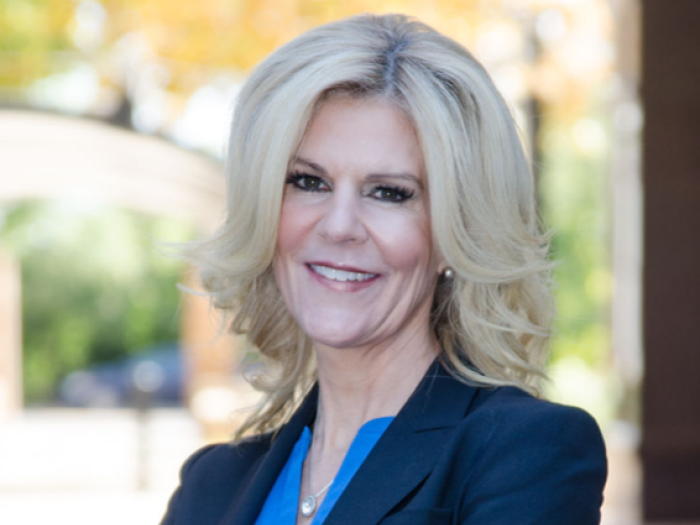 Alumna Daryle Lademan