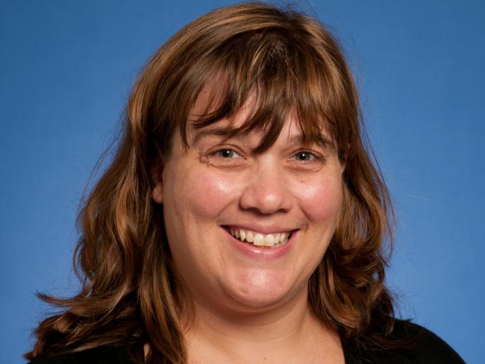 Headshot of Jennifer Spencer