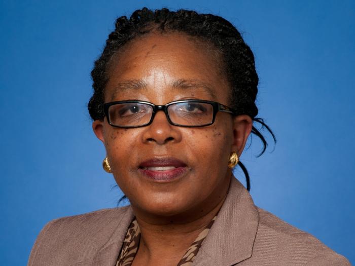 Headshot of Yvonne Captain