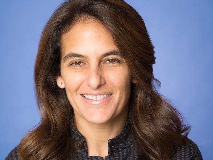Jennifer Shore headshot
